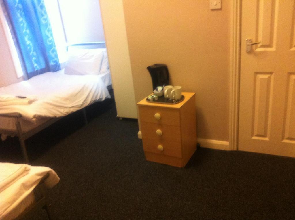 London Olympus Hotel Bilik gambar